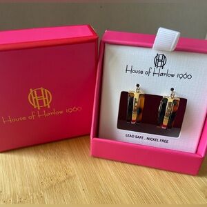 NWT House of Harlow 1960 Gold Tone Hoop Earrings 1” in Gift Box Nickel Free